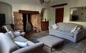 Quaint, Rustic Cottage, Bishops Lydeard